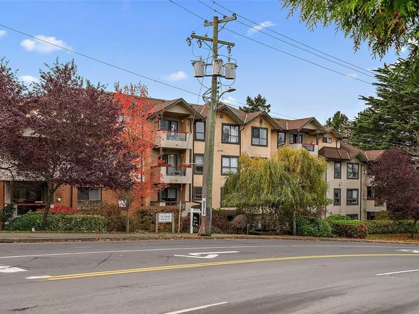 7 Gorge Rd W #202, Saanich, BC V9A 1L9