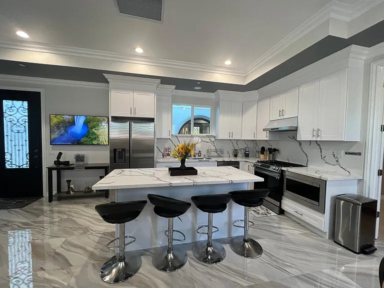 10375 McClure Ave — Photo 9