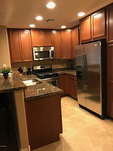 5350 E Deer Valley Dr Photo 1