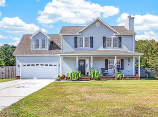 127 Hunt Drive, Hubert, NC 28539
