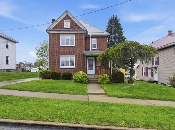 432 Spruce St, Saint Marys, PA 15857