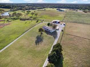 2667 Roland Rd, Whitesboro, TX 76273