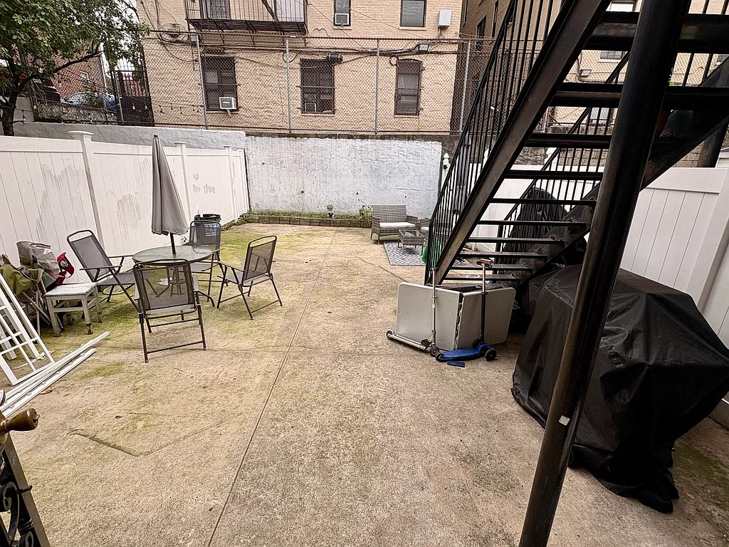 618 East 140th Street — Photo 2