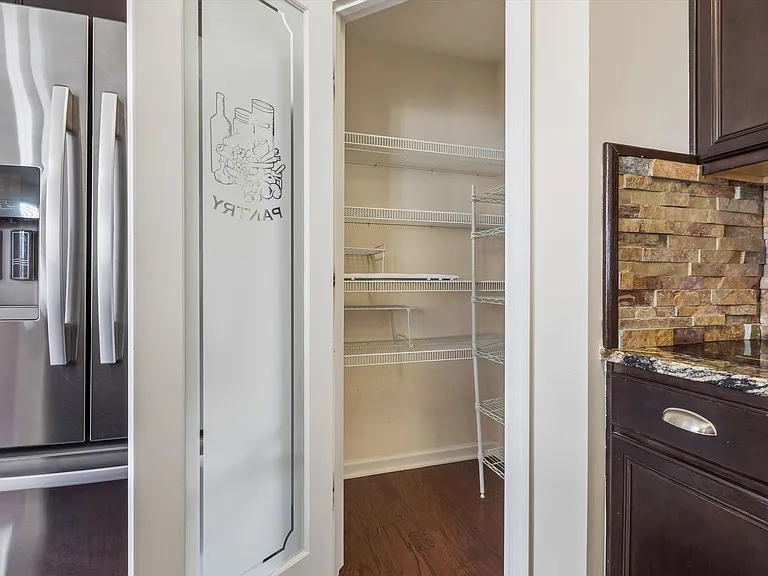 42 Kilverstone Way — Photo 13