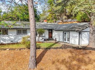 605 N Circle Dr, Diamond Springs, CA 95619