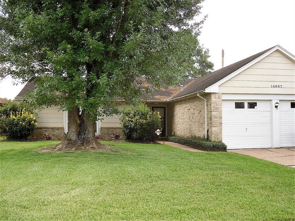 Nicely landscaped front and back