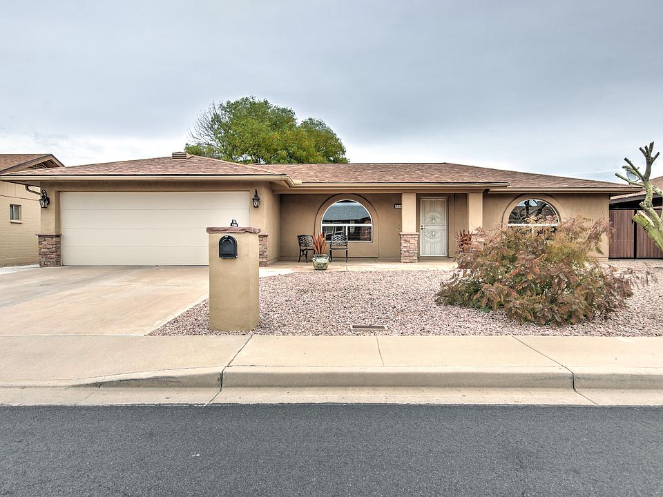 1st image of 4556 E Florian Cir