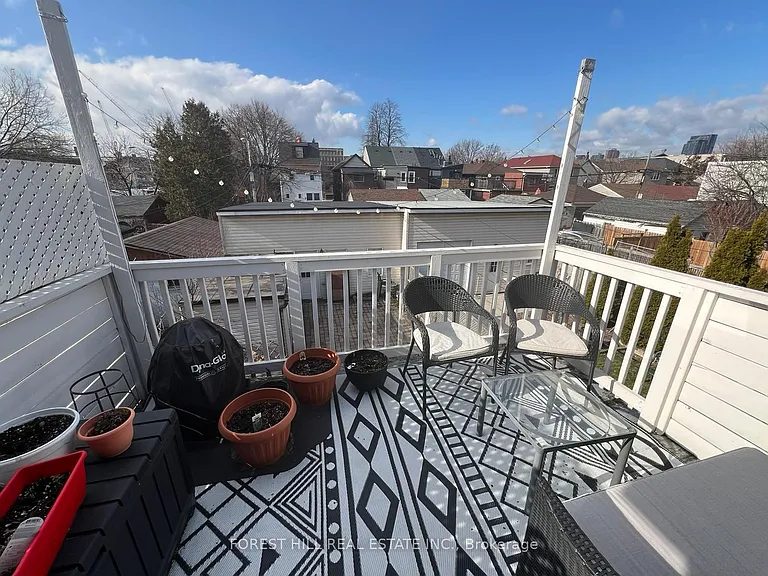12 Salem Ave #2 — Photo 9