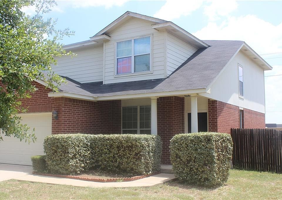 1st image of 1514 McDowell Bnd