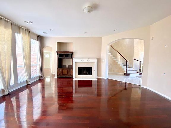 5th image of 17812 River Chase Dr