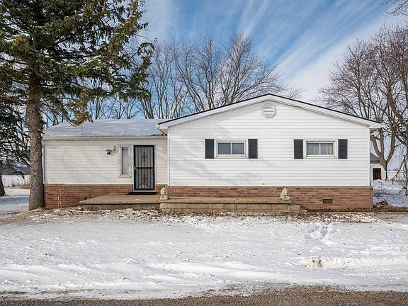3rd image of 5637 N County Road 900 E