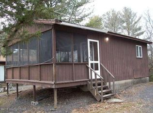 121 Cliffview Ln, East Stroudsburg, PA 18302