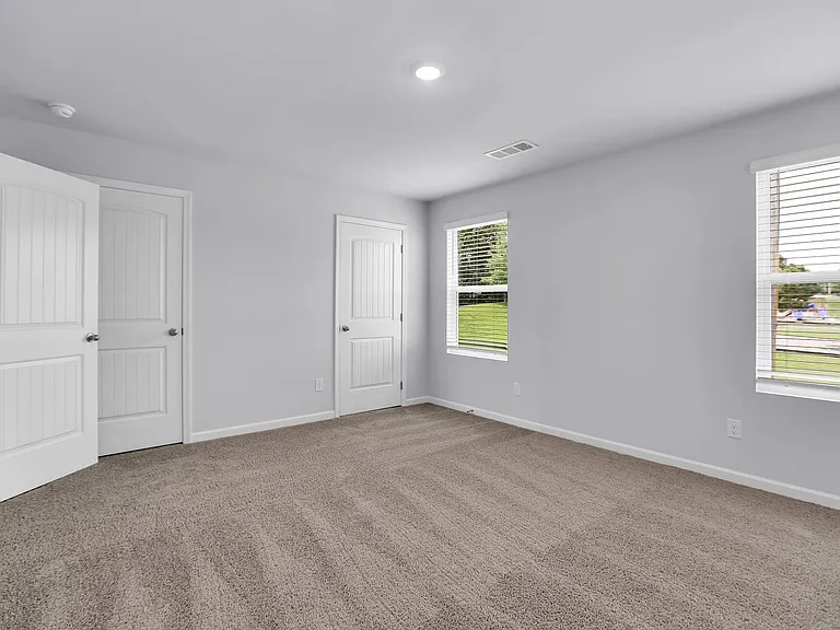 719 Ashbrook Dr — Photo 24