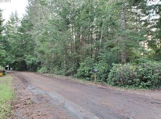 6200 View Loop, Florence, OR 97439