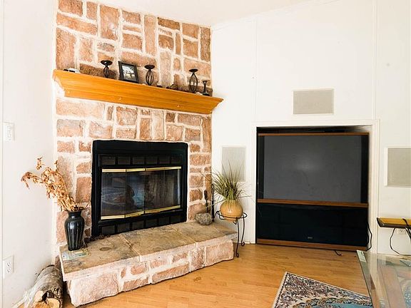 5th image of 150 Cedar Creek Cir