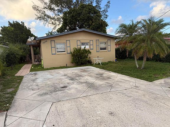 2nd image of 1676 W 10th Street