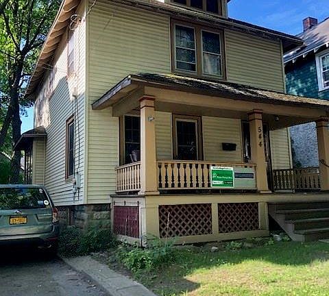 2nd image of 544 Clarendon St