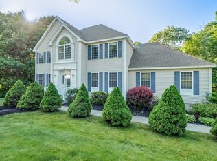 11 Maple Ridge Rd, Methuen, MA 01844