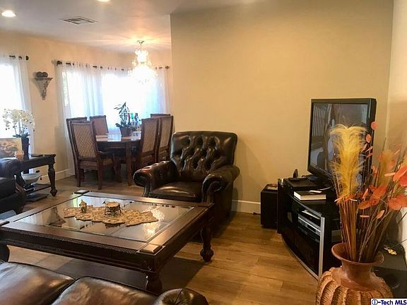 2nd image of 10951 Odell Ave