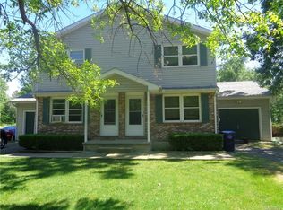 1268 Cain Rd, Youngstown, NY 14174