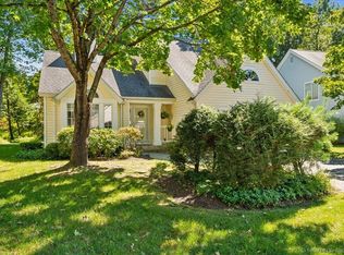 14 Stratton Forest Way #14, Simsbury, CT 06070