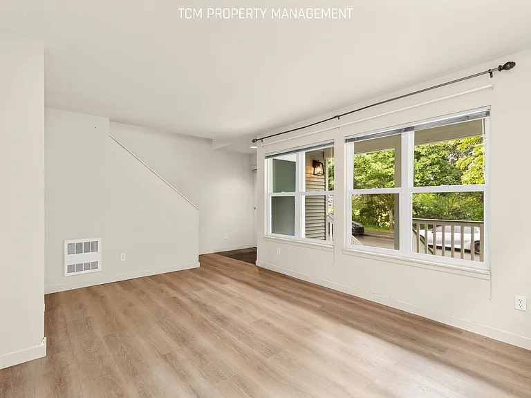 2954 S Frontenac St — Photo 5