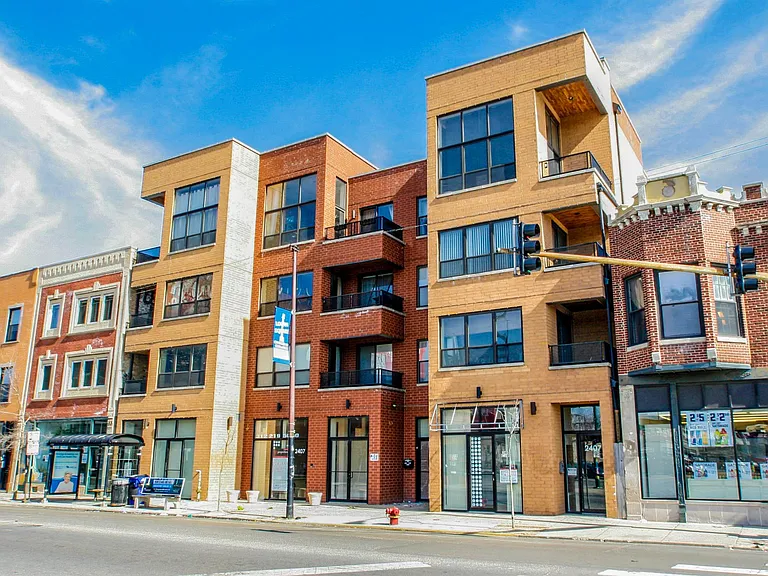 2407 N Milwaukee Ave — Photo 1