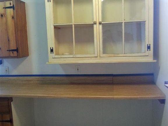5th image of 1333 S Washburn Ave