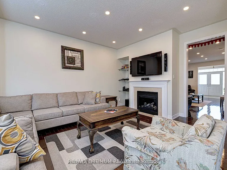 3 Bittersweet Rd — Photo 11