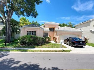 1058 SW 104th Way, Hollywood, FL 33025