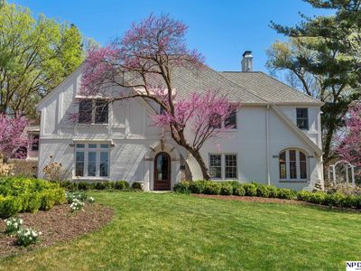 423 Fairacres Rd, Omaha, NE, 68132