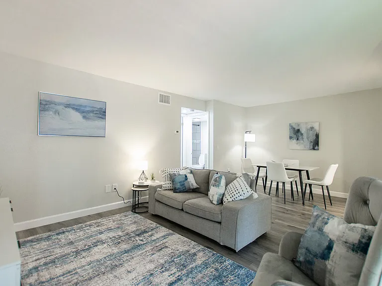 124 N Jefferson Ave — Photo 25