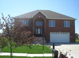 10356 Price St, Winfield, IN 46307
