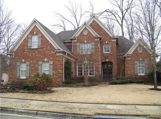 1917 Ivywood Ln, Collierville, TN 38017