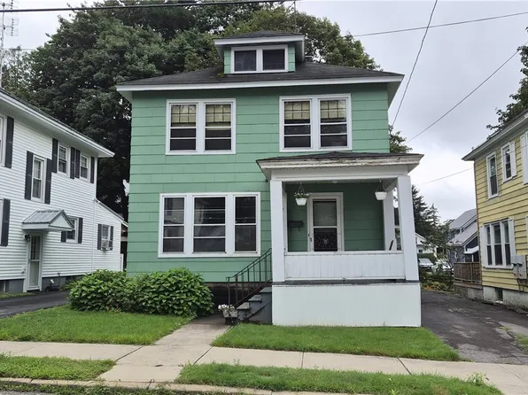 42 Woodside Ave, Little Falls, NY 13365