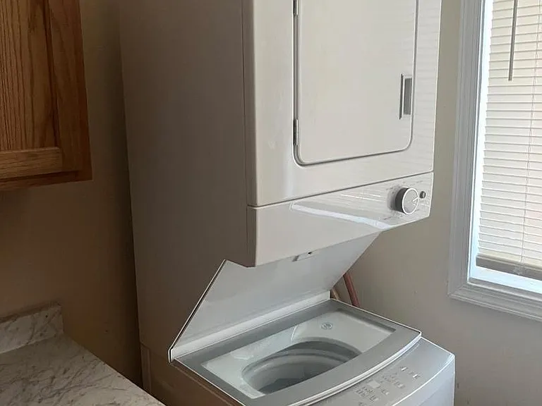 10 Halley Pl SE #203 — Photo 7