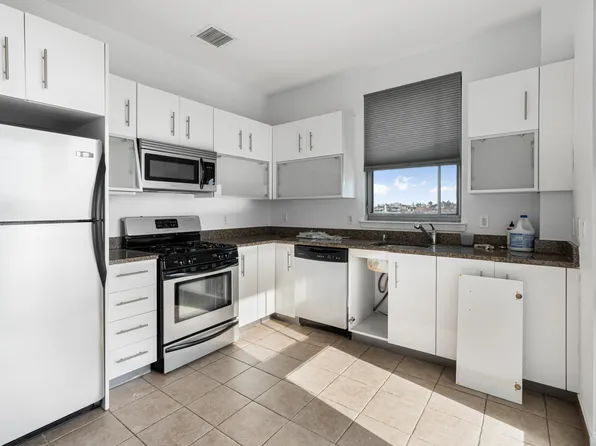 110 4th Avenue image 1 of 21