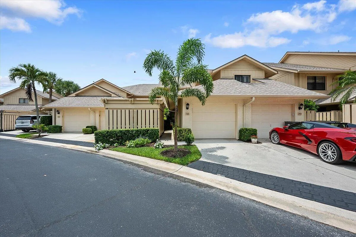 2 bed, 2.0 bath, 1452 sqft, $8,500 — Photo 1