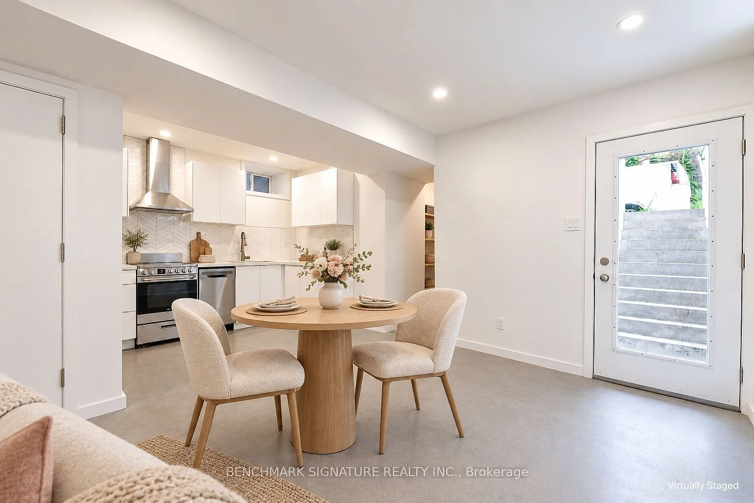 1 bed, $2,300 — Photo 4