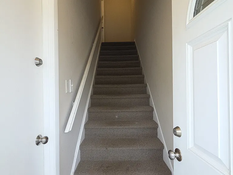 1 George St #2 — Photo 23