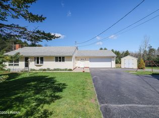 421 Beach Lake Hwy, Honesdale, PA 18431