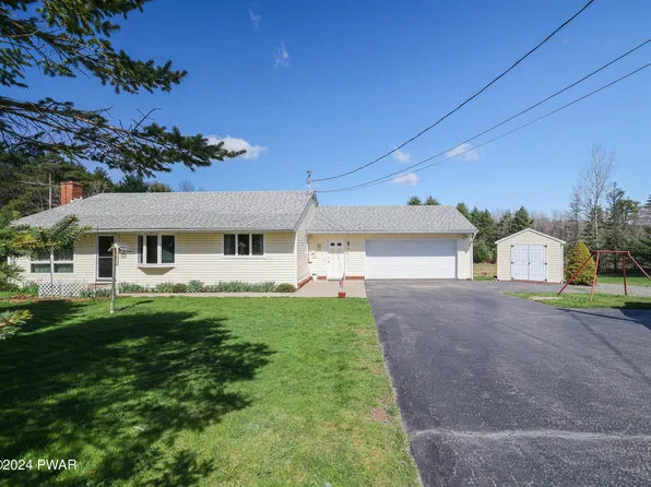 421 Beach Lake Hwy, Honesdale, PA 18431