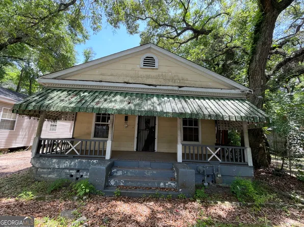 557 Marine St, Mobile, AL 36604