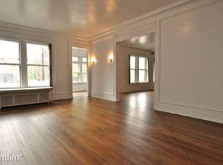 1031 E Hyde Park Blvd #A, Chicago, IL 60615