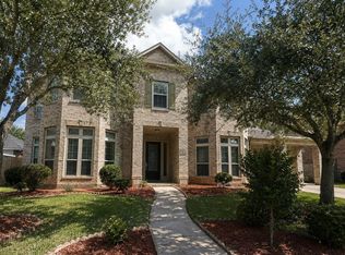 7611 Herndon Pl, Sugar Land, TX 77479