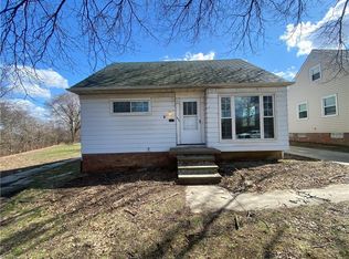 4055 West Blvd, Brooklyn, OH 44144