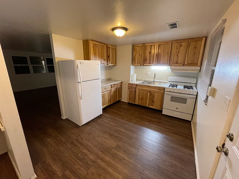 6519-6523 Conway Dr #6519.5