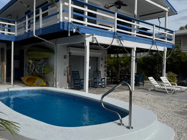 22652 La Fitte Dr, Cudjoe Key, FL 33042