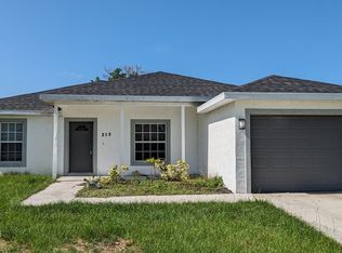 215 Grenada St NE, Lake Placid, FL 33852