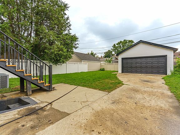 2nd image of 6429 28th St